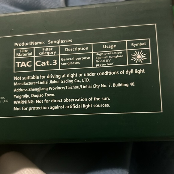 SUNGLASSES OVERSIZED MULTI COLORED W/DUST CLOTH NIB - Picture 5 of 5